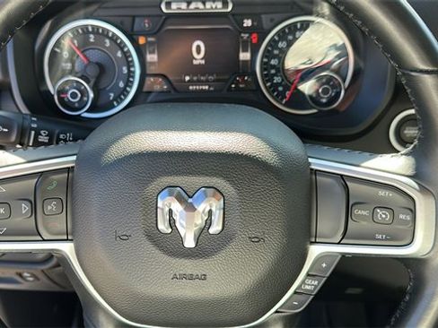 Used 2022 RAM 1500 Big Horn image 10