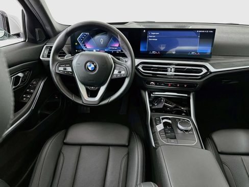 Used 2024 BMW 330i xDrive Sedan w/ Premium Package AWD/4WD image 23