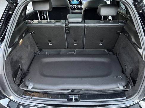 Certified 2022 Mercedes-Benz GLA 250 4MATIC image 24