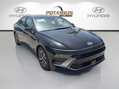 New 2026 Hyundai Sonata Blue