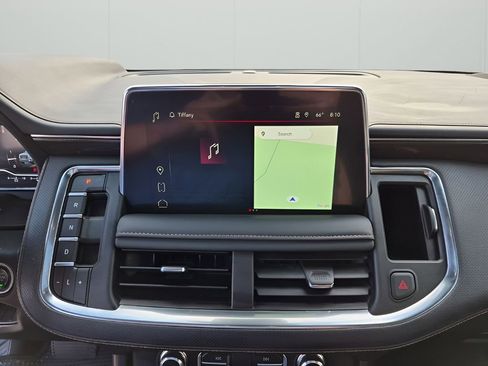 Used 2024 GMC Yukon XL AT4 w/ AT4 Premium Plus Package AWD/4WD image 39