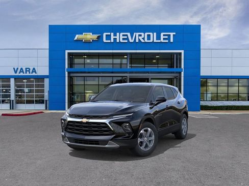 New 2026 Chevrolet Blazer LT image 8
