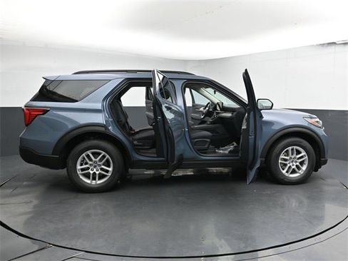 New 2026 Ford Explorer Active image 38