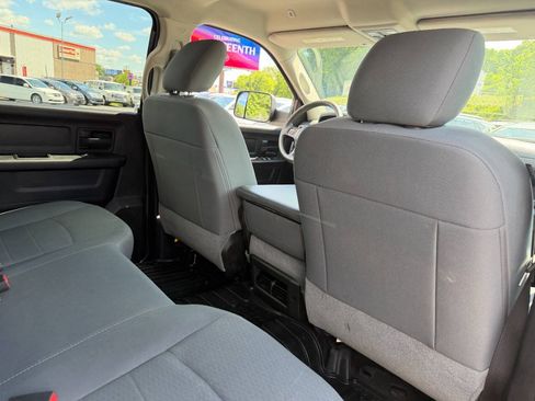 Used 2018 RAM 2500 Tradesman w/ Chrome Appearance Group AWD/4WD image 36