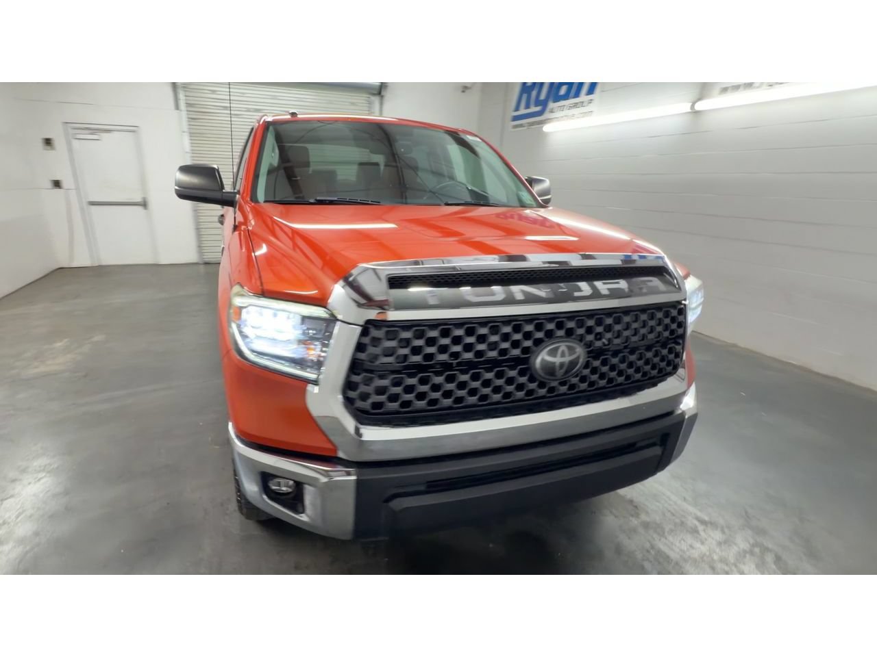 Used 2018 Toyota Tundra SR5 w/ TRD Off Road Package AWD/4WD image 3