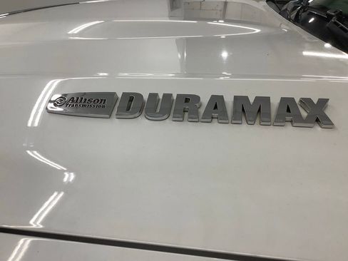 Used 2019 Chevrolet Silverado 2500 LTZ w/ Duramax Plus Package AWD/4WD image 22