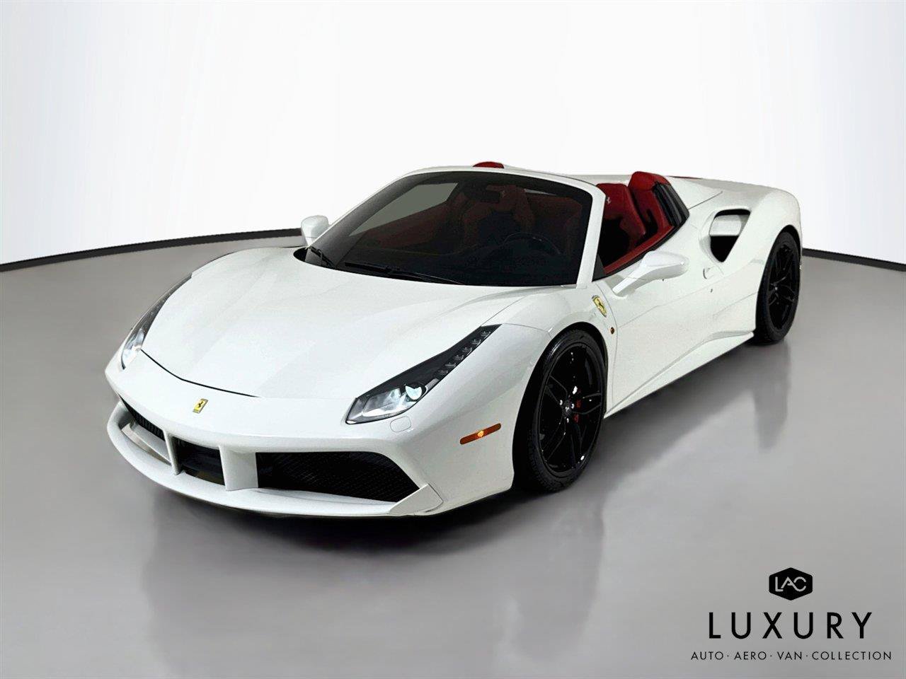 Used 2019 Ferrari 488 Spider RWD image 3