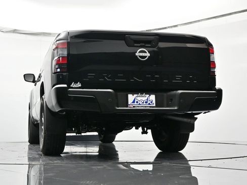 New 2026 Nissan Frontier SV image 40