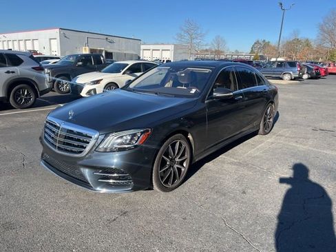 Used 2020 Mercedes-Benz S 560 Sedan image 1