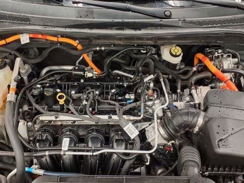 Used 2021 Ford Escape SE image 37