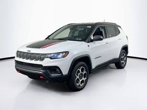 Used 2022 Jeep Compass Trailhawk w/ Trailhawk Convenience Group image 1