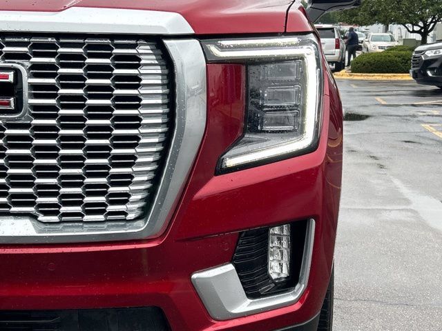 Certified 2023 GMC Yukon XL Denali w/ Advanced Technology Package AWD/4WD image 4