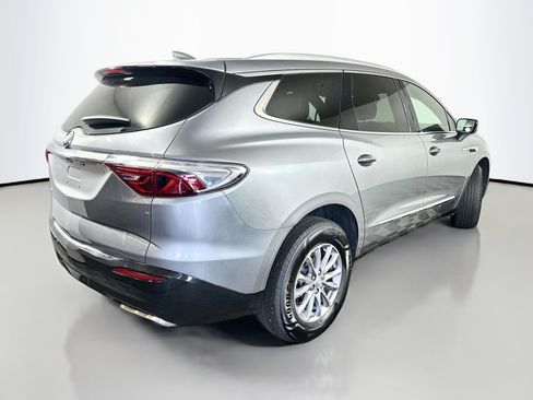 Used 2023 Buick Enclave Essence FWD image 7