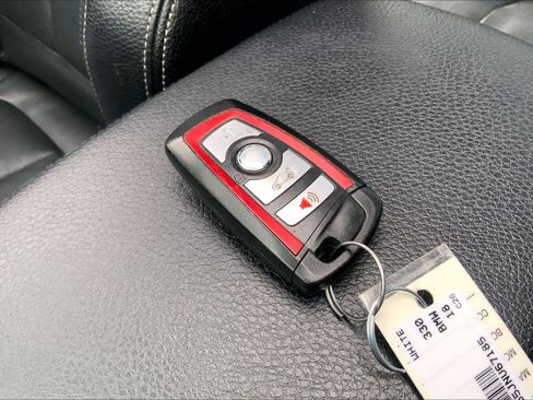 Used 2018 BMW 330i xDrive Sedan image 14