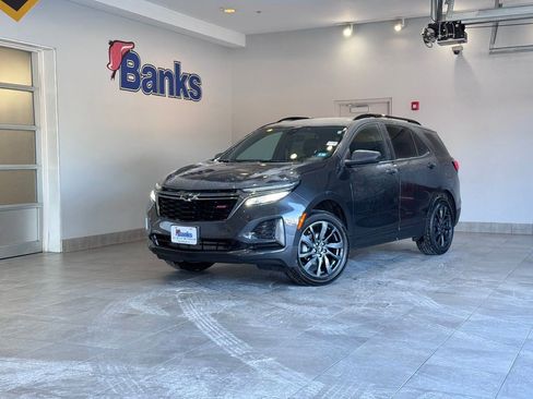 Certified 2023 Chevrolet Equinox RS image 2
