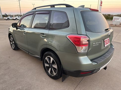 Used 2018 Subaru Forester 2.5i w/ Alloy Wheel Package image 5