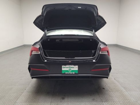 Used 2025 Hyundai Elantra SE image 29