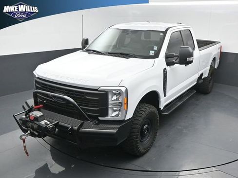 Used 2023 Ford F250 XL w/ XL Off-Road Package image 11