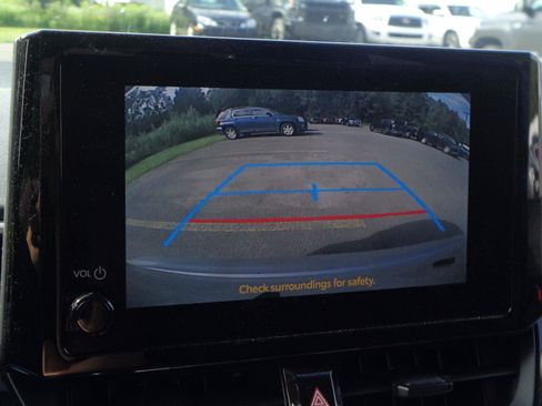 Used 2026 Toyota Corolla LE FWD image 12