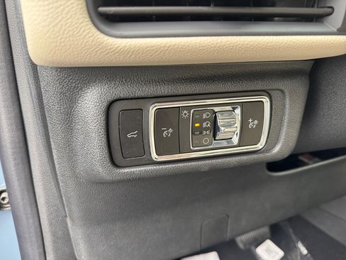 New 2026 Lincoln Corsair Premiere image 31