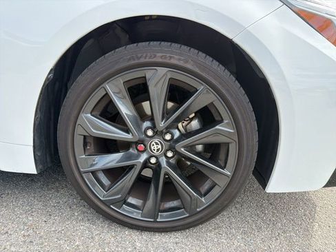 Used 2023 Toyota Corolla SE w/ SE Premium Package image 16