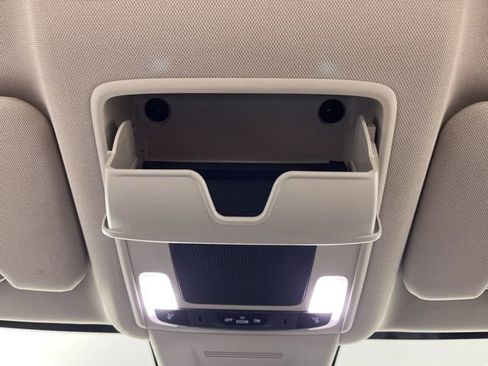 Used 2023 Honda CR-V LX image 34