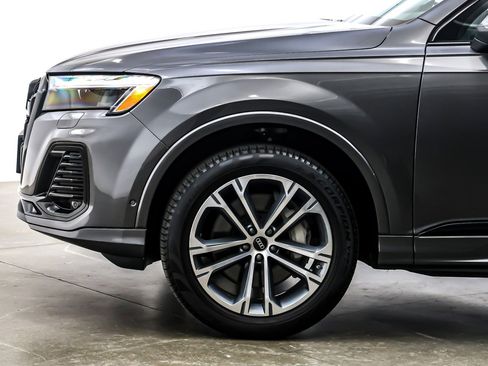 Used 2025 Audi Q7 2.0T Premium Plus image 11