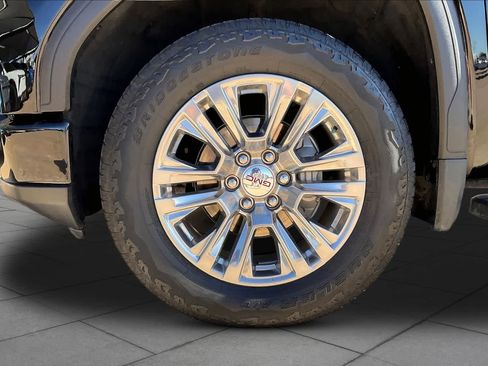 Used 2023 GMC Sierra 1500 Denali AWD/4WD image 12