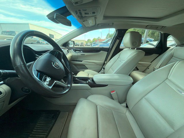 Used 2014 Cadillac XTS Luxury w/ Driver Awareness Package FWD image 16