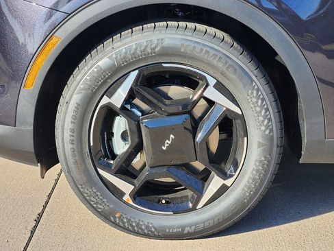 New 2026 Kia Sportage EX w/ EX Panorama Roof Package image 7