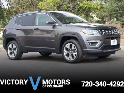 Used 2019 Jeep Compass Limited AWD/4WD image 1