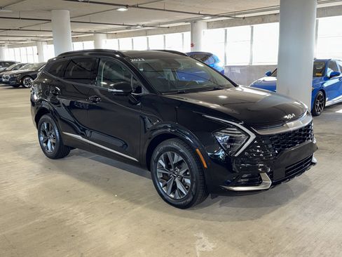 Used 2023 Kia Sportage SX Prestige image 2