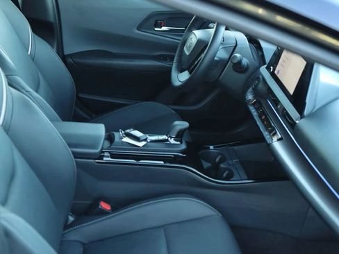 Used 2024 Toyota Prius XLE image 42