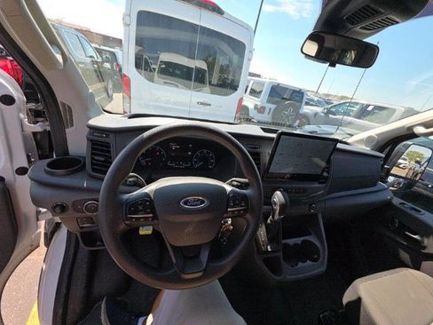 Used 2022 Ford Transit 350 XLT RWD image 9