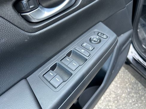 Used 2025 Honda CR-V Sport-L image 19