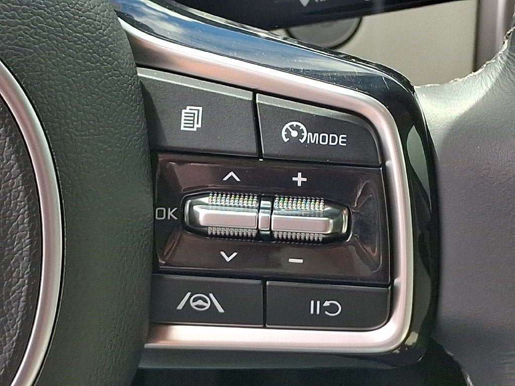 Used 2023 Kia Sorento S FWD image 22