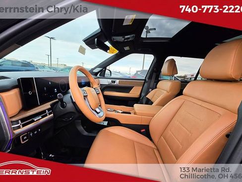 Used 2025 Hyundai Santa Fe Limited image 20