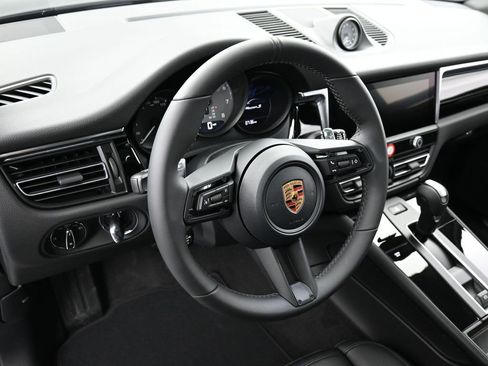 New 2026 Porsche Macan S AWD/4WD image 17