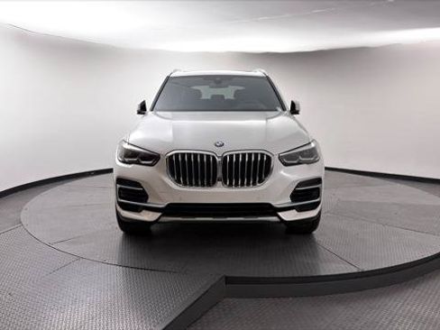 Used 2023 BMW X5 xDrive40i w/ Premium Package AWD/4WD image 12