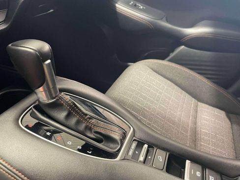 Certified 2025 Honda HR-V Sport image 26
