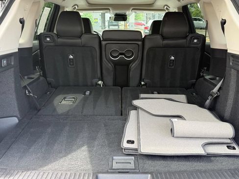 Certified 2025 Acura MDX SH-AWD image 5