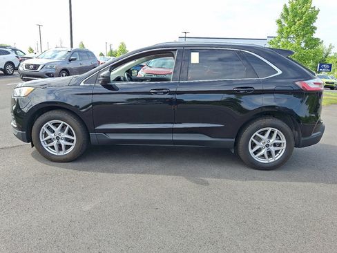 Used 2024 Ford Edge SEL w/ Convenience Package AWD/4WD image 4
