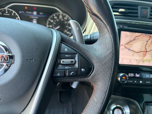 Used 2019 Nissan Maxima SR w/ Premium Package FWD image 21