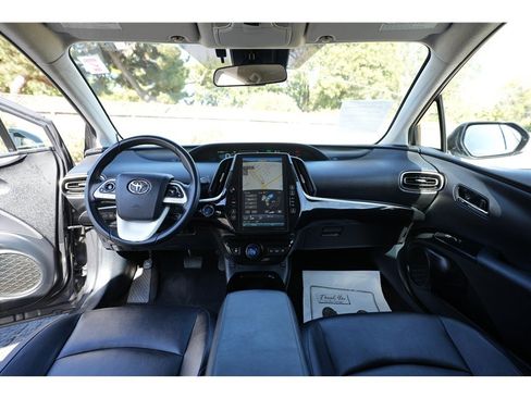 Used 2017 Toyota Prius Prime Premium w/ Carpet Mat Package FWD image 13