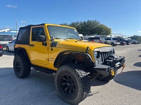 Used 2015 Jeep Wrangler Sport w/ Quick Order Package 23S AWD/4WD image 3