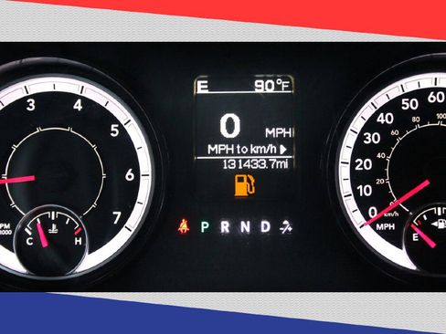 Used 2017 RAM 1500 Express image 9