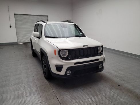 Used 2020 Jeep Renegade Altitude FWD image 14