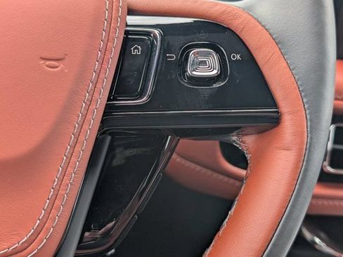 New 2026 Lincoln Aviator Reserve AWD/4WD image 26