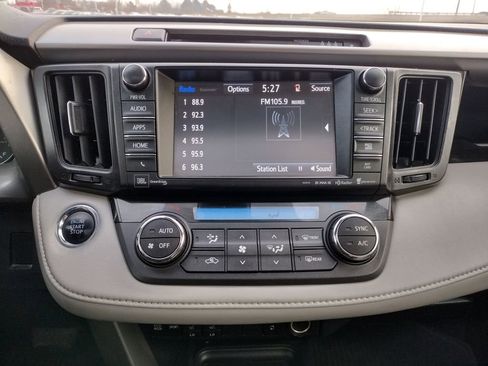 Used 2018 Toyota RAV4 Limited w/ All Weather Liner Package image 3