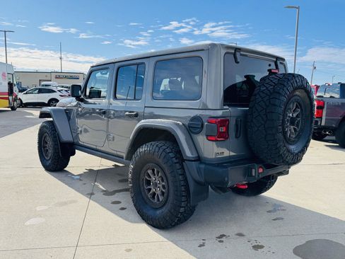 Used 2021 Jeep Wrangler Unlimited Rubicon w/ Trailer Tow Package image 35